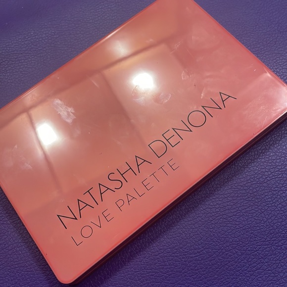 NATASHA DENONA love palette eyeshadow midi size - Picture 2 of 5